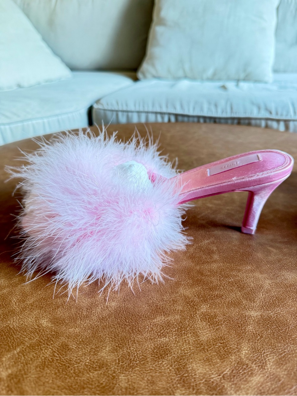 SKIMS Feather Kitten Heel Cherry Blossom - Picture 10 of 12